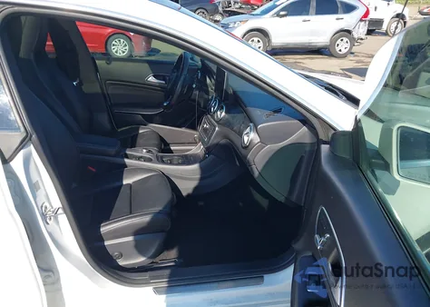 2019 Mercedes-Benz Cla 250 из США, поврежденный, VIN WDDSJ4EB0KN737279